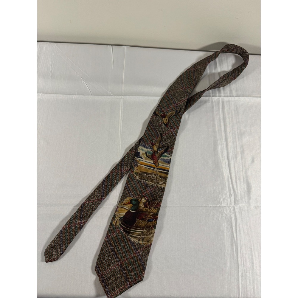Vintage 417 by Van Heusen Silk Tie Mallard Duck Waterfowl Hunting Brown Italian